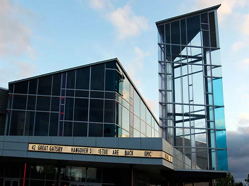 Hvordan kan en stålstrukturkino omdefinere moderne kinokonstruksjon?
