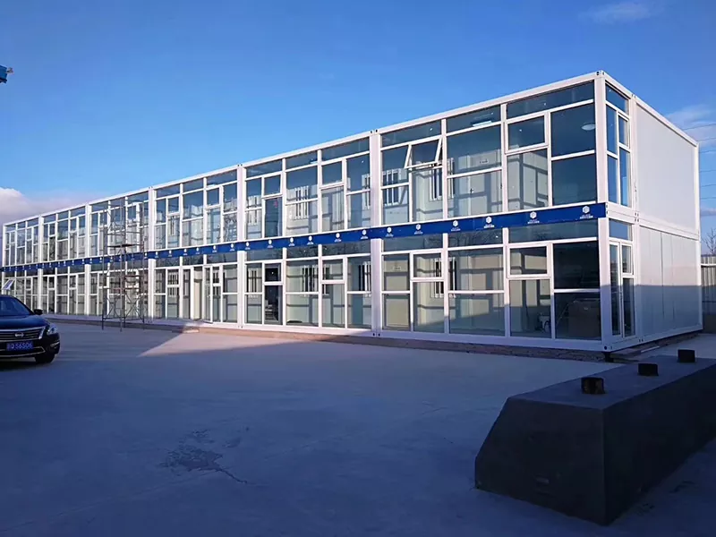 Modulære shipping containerhjem
