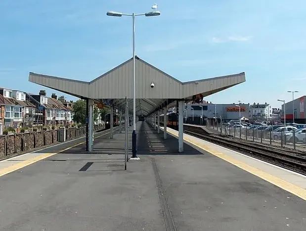 Steel Frame Island Platform Baldakin