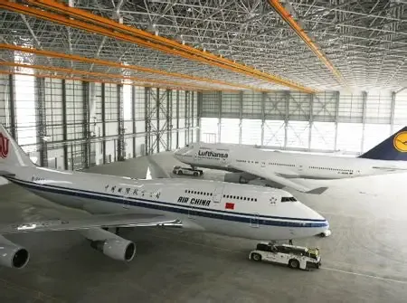 Hangar for vedlikehold av stålkonstruksjoner